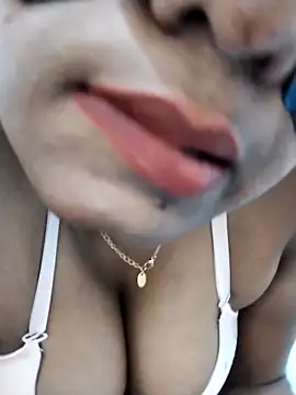 Zaraangle online show from 03/13/26, 06:51