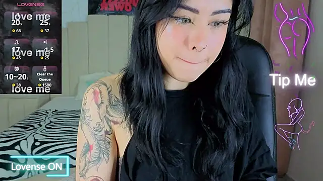 baby  kim online show from 12/16/25, 05:22