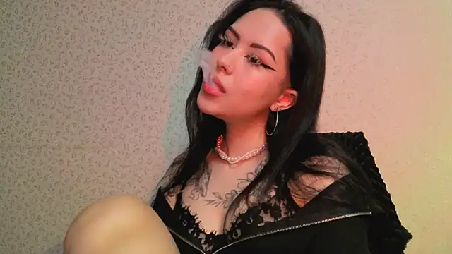 baby  kim online show from 05/18/26, 11:09