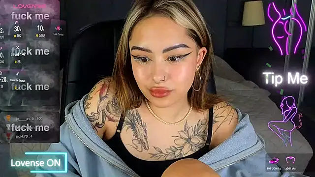 baby  kim online show from 11/21/25, 08:35