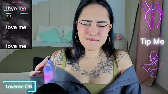 baby  kim online show from 12/18/25, 08:34