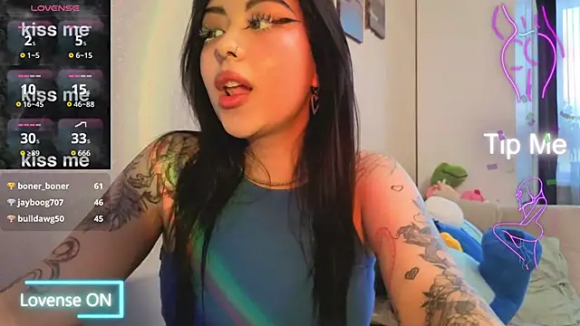 Snapshot of baby__kim chatting on 02/03/26, 06:40 baby kim online show from 02/03/26, 06:40