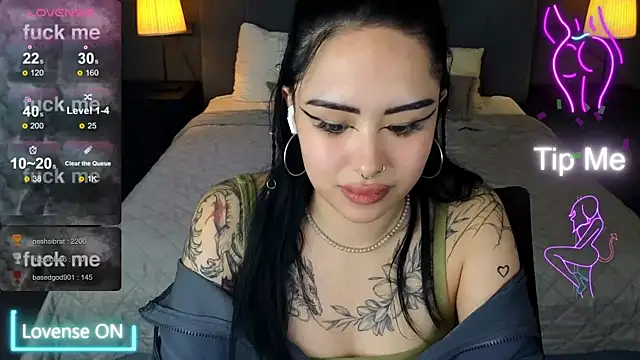 baby  kim online show from 12/05/25, 08:02