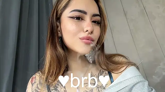 baby  kim online show from 10/25/25, 02:50