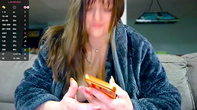 princess emily4723 online show from 04/06/26, 02:07