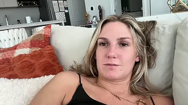 Graciemae baexx online show from 11/30/25, 04:52