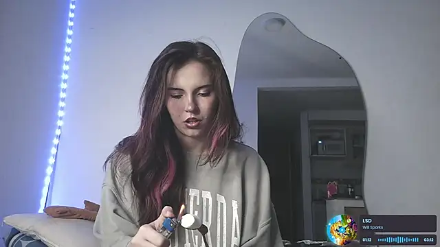 cherrybom969 online show from 09/30/25, 06:41