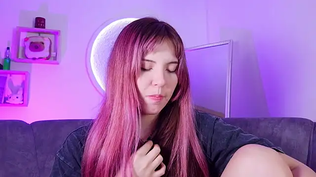 cherrybom969 online show from 05/04/26, 05:33