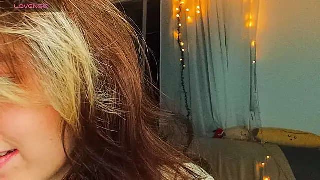 cherrybom969 online show from 02/22/25, 12:05