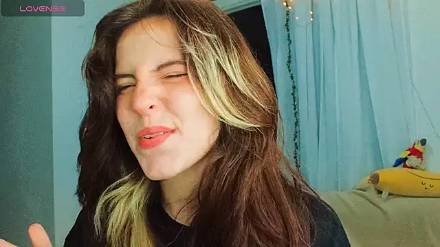 cherrybom969 online show from 03/07/25, 10:56