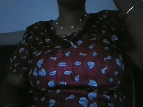 Snapshot of Sexy-Shalinii chatting on 11/16/25, 02:16 Sexy-Shalinii online show from 11/16/25, 02:16