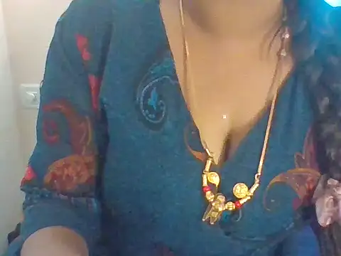 Sexy-Shalinii online show from 03/05/26, 08:33