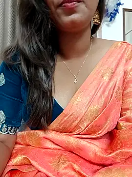 Sexy-Shalinii online show from 05/05/26, 01:03