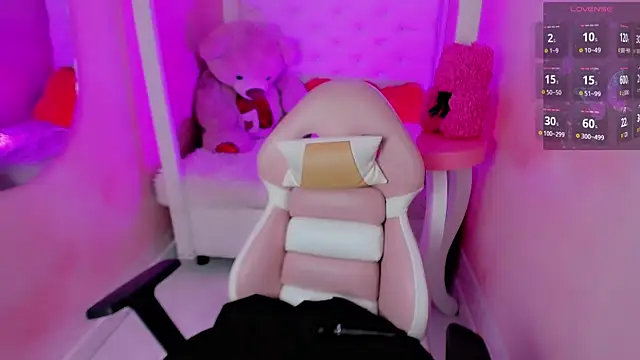 sexyy kitty18 online show from 04/30/26, 08:57