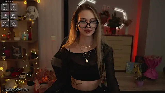 ManiFreyja online show from 12/22/25, 09:26