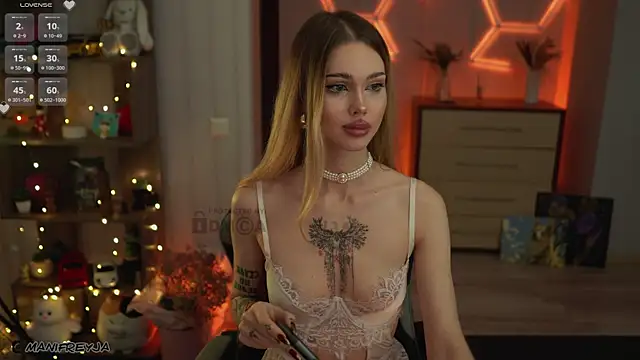 ManiFreyja online show from 11/07/25, 07:51