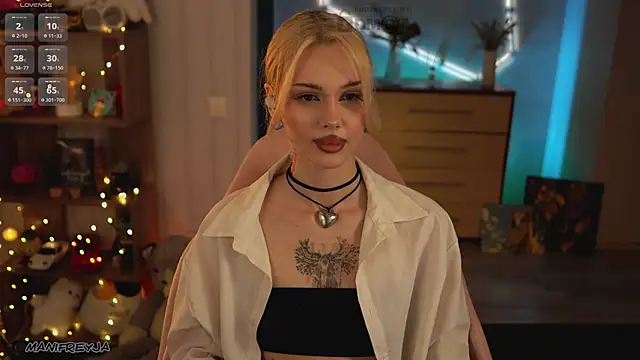 ManiFreyja online show from 04/15/26, 07:58