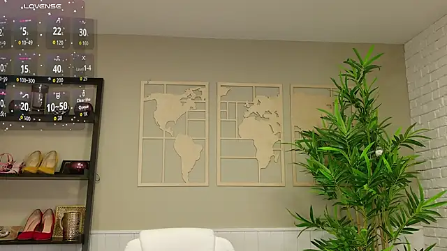 LadyLeea online show from 03/03/26, 05:25