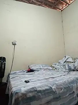 Snapshot of pornstarbrezillian chatting on 10/17/25, 10:50 pornstarbrezillian online show from 10/17/25, 10:50