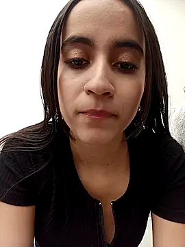 Mia Fischer online show from 11/28/25, 07:03