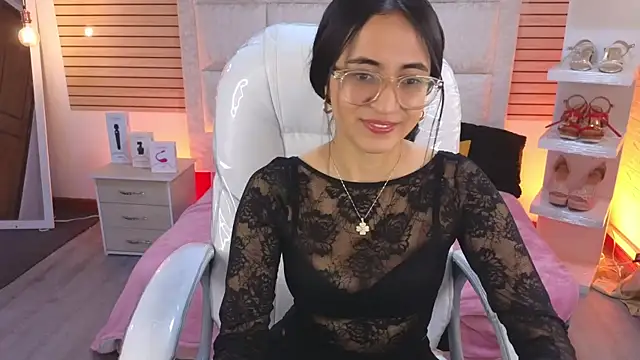 Mia Fischer online show from 06/03/26, 02:33