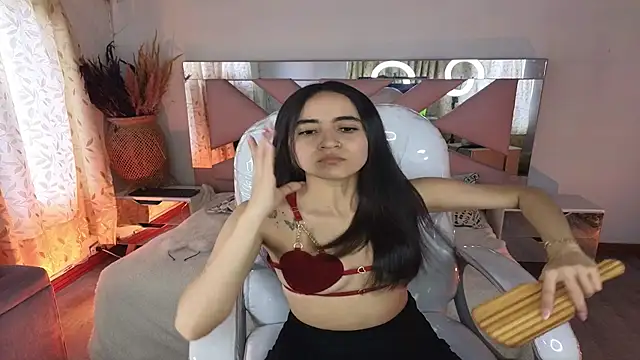 Mia Fischer online show from 12/02/25, 07:26