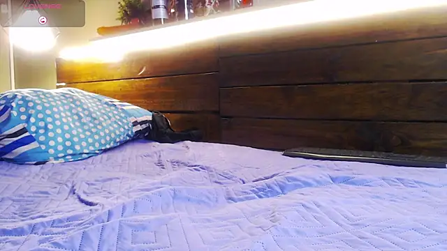 SonicJ25 online show from 01/08/26, 01:33