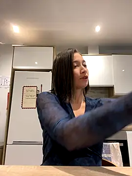 adarussell online show from 10/02/25, 03:04