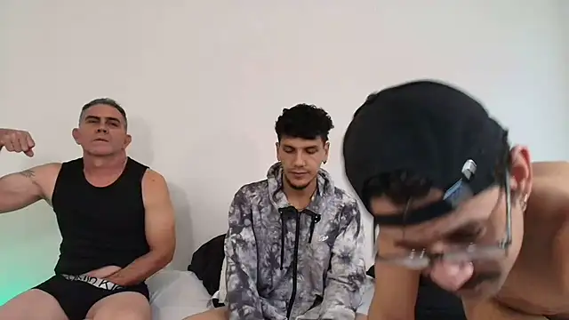 Benjamin show online show from 02/02/26, 08:41