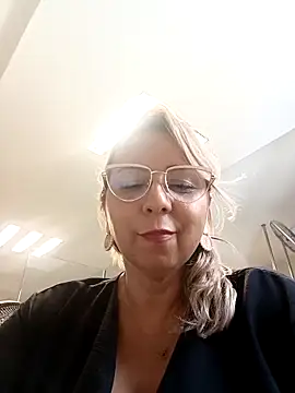 Snapshot of andre_soto_ chatting on 02/21/26, 04:31 andre soto online show from 02/21/26, 04:31