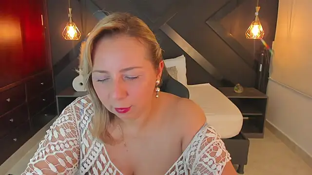 Snapshot of andre_soto_ chatting on 02/26/26, 01:27 andre soto online show from 02/26/26, 01:27