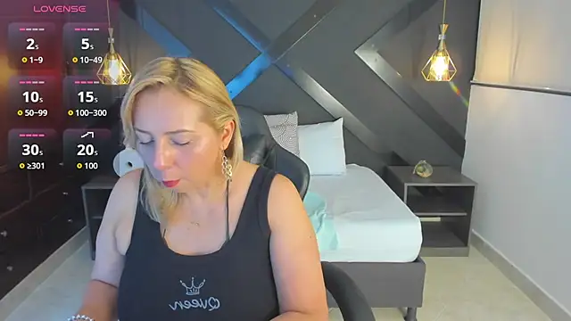 andre soto  online show from 12/21/25, 02:35