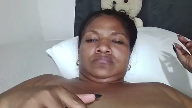 alejandraboobs07 online show from 06/04/26, 03:22
