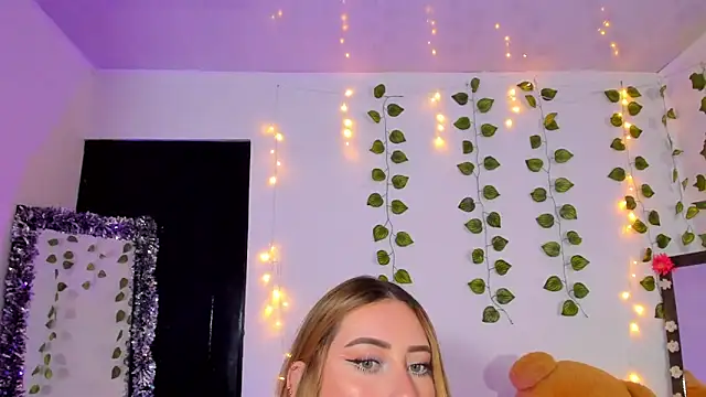 JanneKim online show from 03/27/26, 01:23