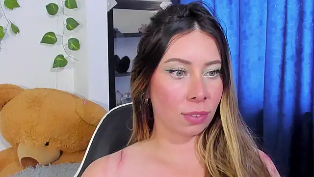 JanneKim online show from 12/03/25, 07:57