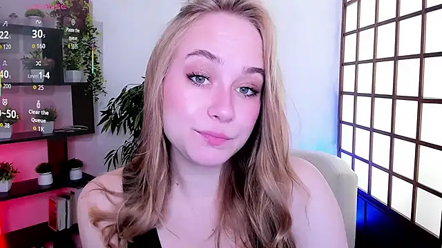 LianaBright online show from 05/31/26, 02:06