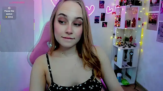 LianaBright online show from 02/07/26, 02:19