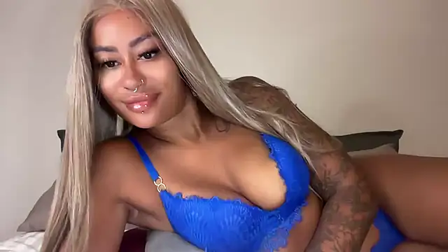 CoCo-Queen online show from 01/13/25, 03:12