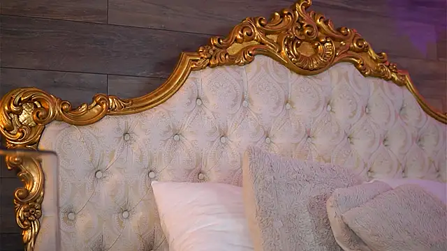 DeniseDevilles online show from 02/03/25, 01:40