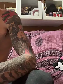 Snapshot of chavito2223 chatting on 02/26/26, 12:54 chavito2223 online show from 02/26/26, 12:54