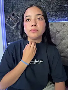 Paloma  LS online show from 04/15/26, 08:31