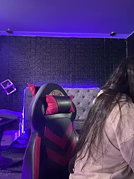 Paloma  LS online show from 11/19/25, 07:14