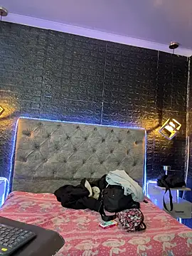 Paloma  LS online show from 04/06/26, 02:40