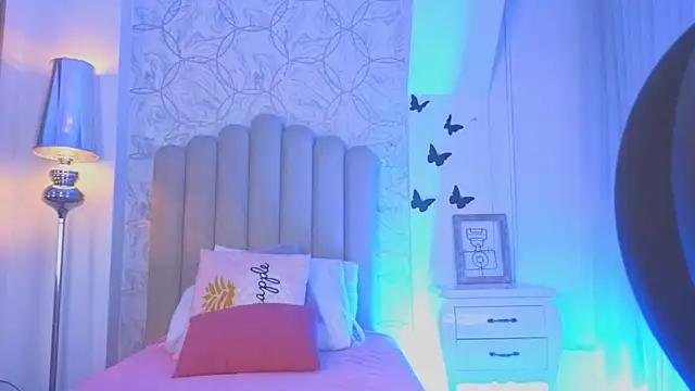 samanta william online show from 10/14/25, 03:40