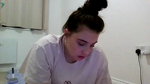 Krystal Tx online show from 03/31/26, 07:05