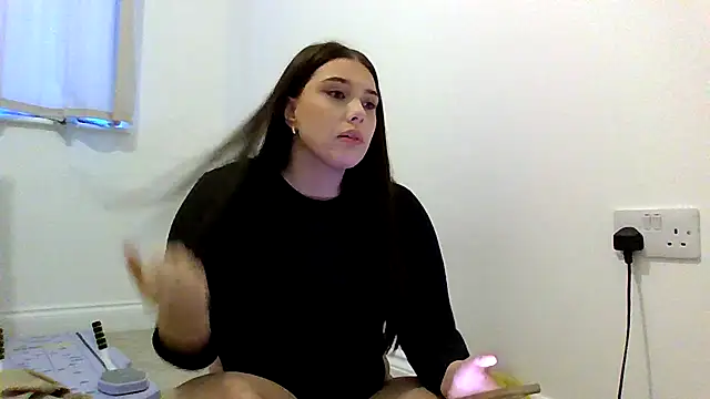 Krystal Tx online show from 04/08/26, 06:42