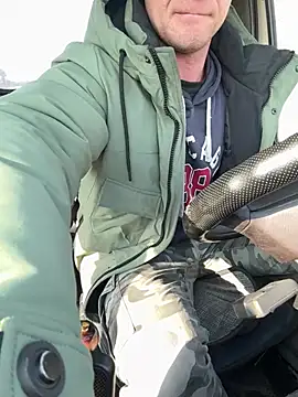 AlexGWoW online show from 02/24/25, 09:53