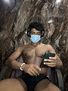 rony6663 online show from 10/15/25, 10:01