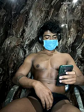 rony6663 online show from 12/18/25, 06:01