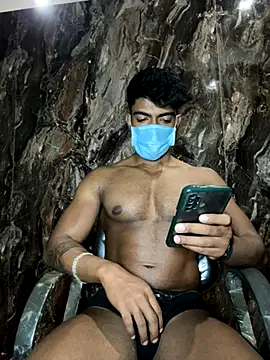 rony6663 online show from 12/05/25, 09:19